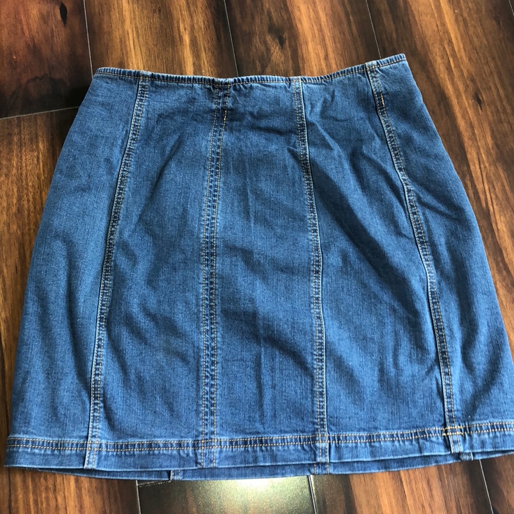 Kendall & Kylie denim skirt